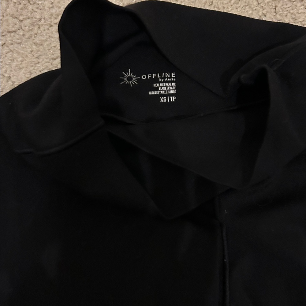 Aerie Black Flare leggings - Picture 3 of 3